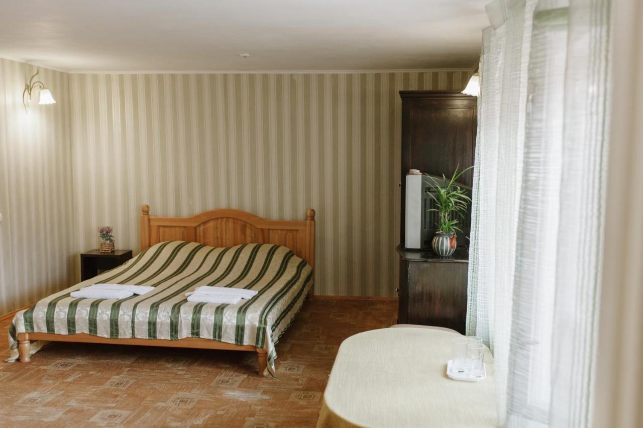 Mala Praha Hotell Uzjhorod Eksteriør bilde