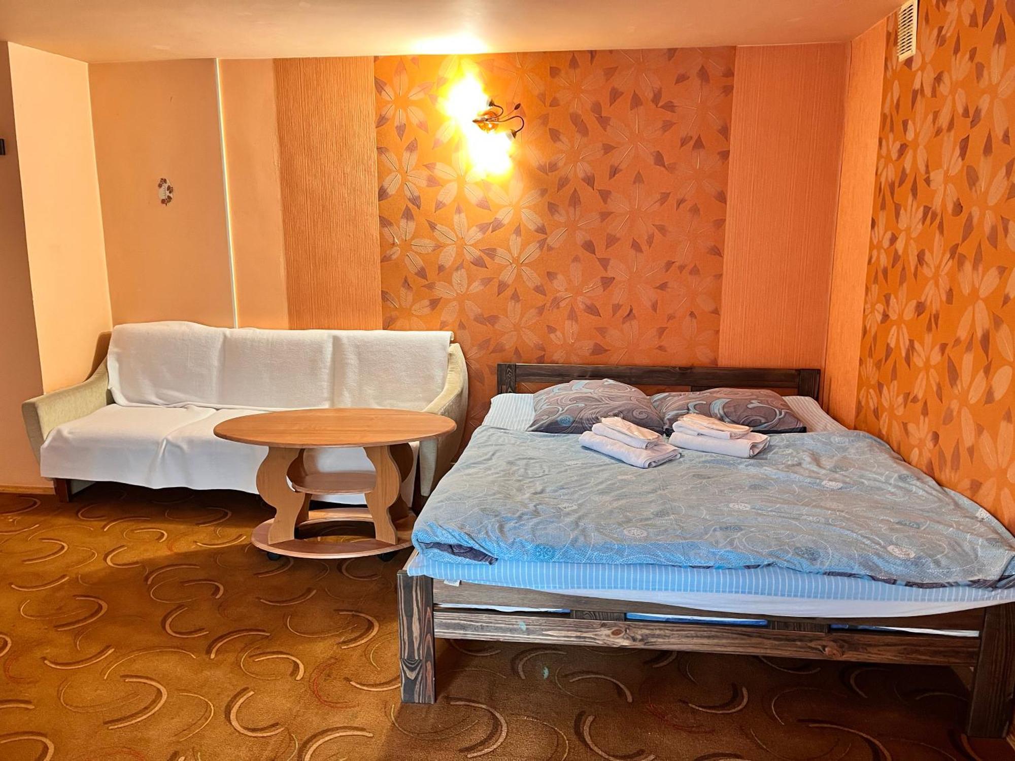 Mala Praha Hotell Uzjhorod Eksteriør bilde